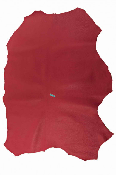 Pellame italiano, capra color ciclamino con stampa grana dollaro, semi lucida, morbida, look sportivo