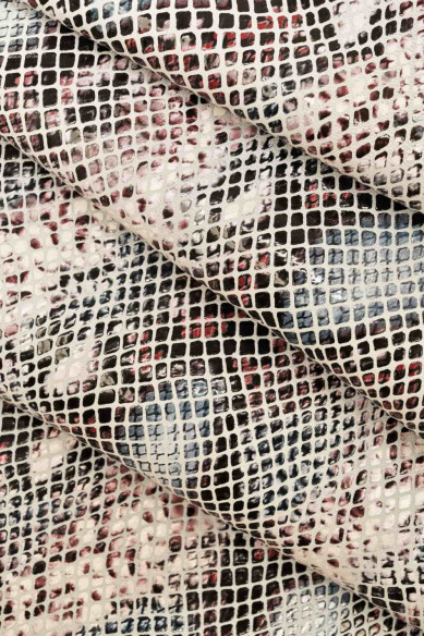 PELLE di PITONE stampato capra fondo bianco con stampa squametta e disegno pitone nero/viola/azzurro, lucida