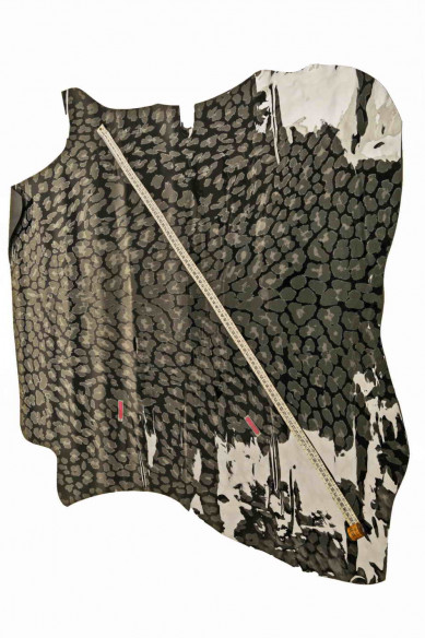 PELLE verniciata colore nero stampata leopardo grigio-pellame lucido stampa animalier -cuoio rigido, look classico