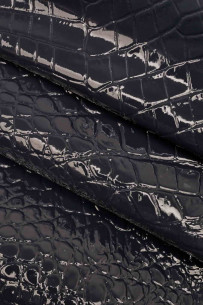 EMBOSSED CROC hide fuxia... 2