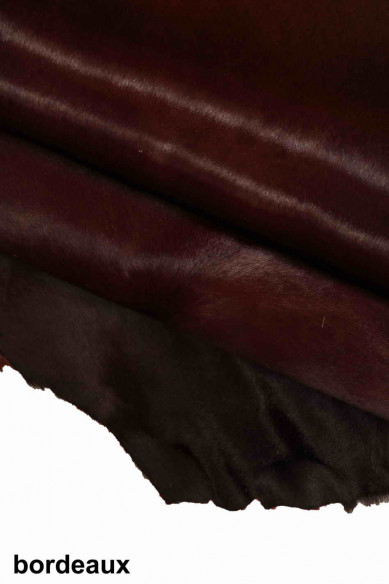 Pellame italiano, cavallino tinta unita, colori vivi ed intensi, morbidezza media, look raffinato