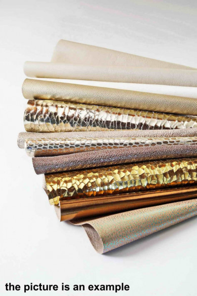 Mix leather scraps - GOLD, PLATINUM and BEIGE - fancy textures, foils and softness various, 10 or 15 italian leather pieces