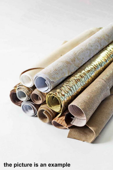 Mix leather scraps - GOLD, PLATINUM and BEIGE - fancy textures, foils and softness various, 10 or 15 italian leather pieces