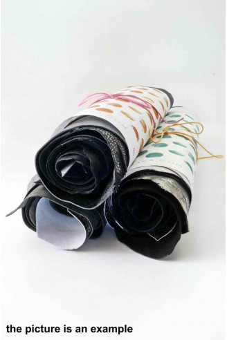 Scampoli di pelle miste, tonalità di...