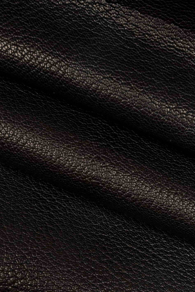 PELLAME NERO con grana, capra nera...