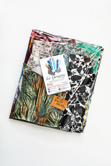 Leather patent printed textured scraps bag, in total for 0,7 lbs (300 gr), 1 lbs (500 gr) and 2 lbs (1 kg)