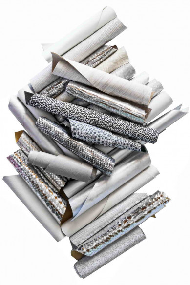 Sacchetto di ritagli di pelle miste, toni BIANCO, GRIGIO e e ARGENTO, stampe, fantasie e morbidezze varie, da 0,300 a 1 kg