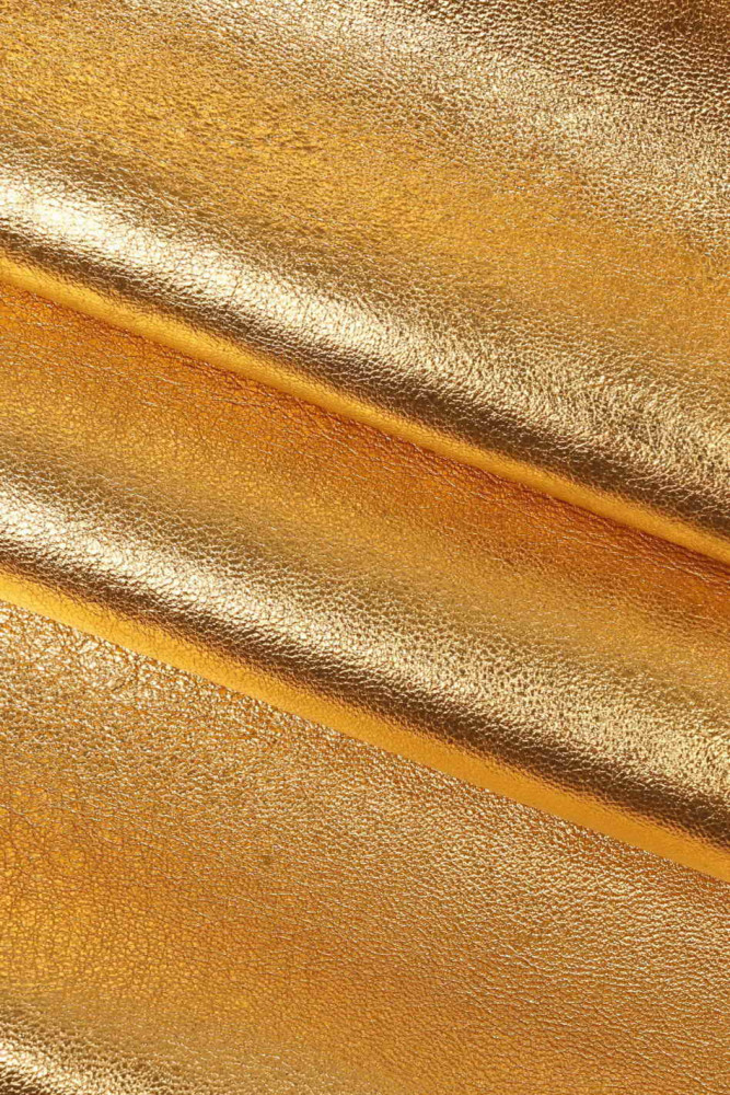 Waterproof gold paint for leather With Moisturizing Effect