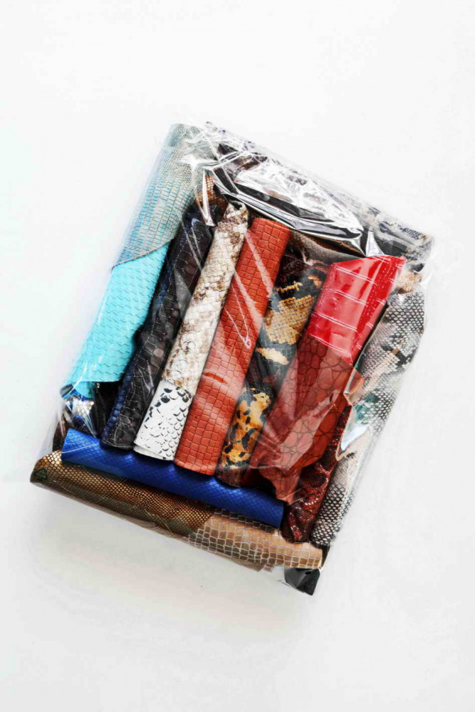 Sacchetto di ritagli di PELLI...