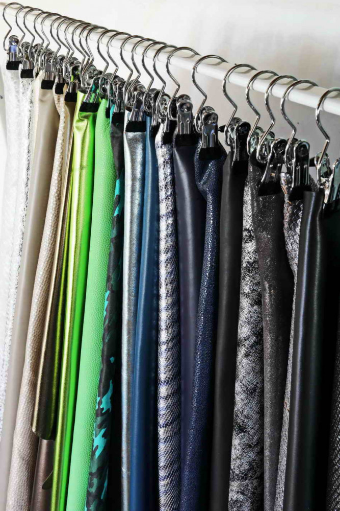 Leather STOCK deal, 40 full hides -...