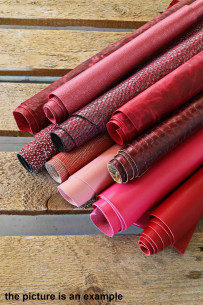 Mix LEATHER scraps - RED...