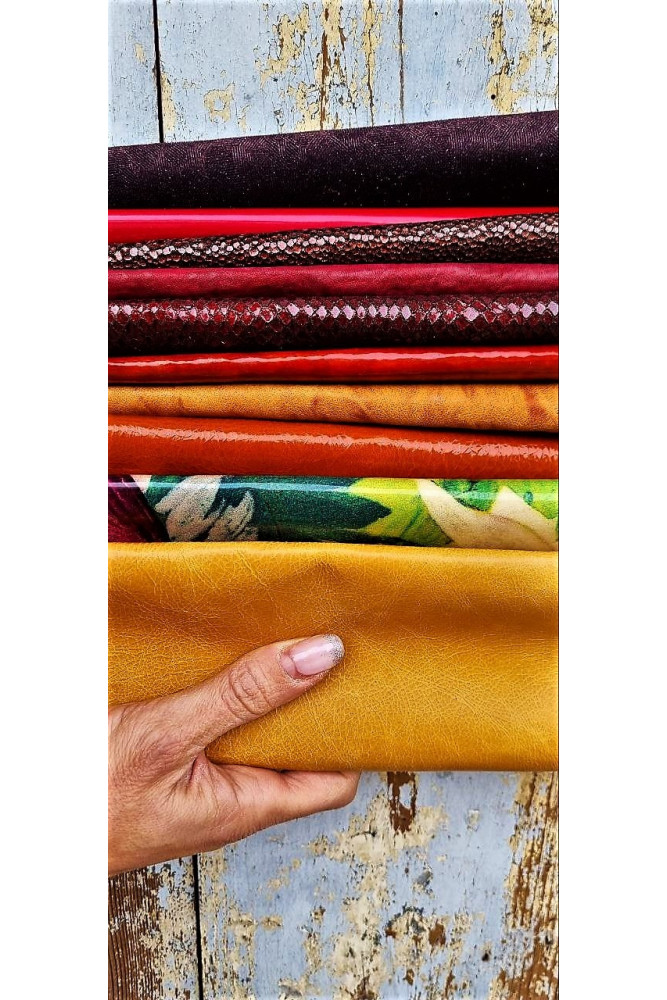10 Selected leather scraps, YELLOW,...