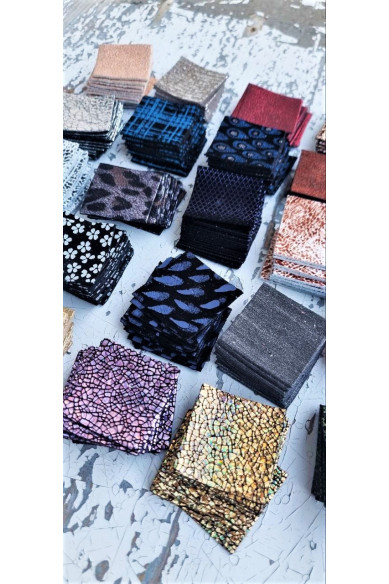 Pezzi di pelle per orecchini e patchwork, pellami pretagliati selezionati, assortimento casuale MIX  3,5 x 3,5 cm approx 240 gr