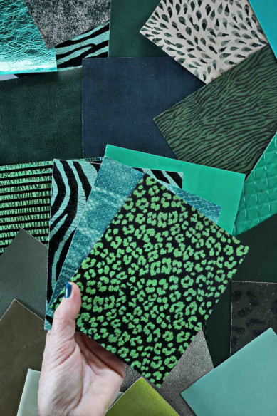 Stock di 12 PEZZI MISTI sui toni del verde tinta unita, laminati e stampati, 15 x 12 cm