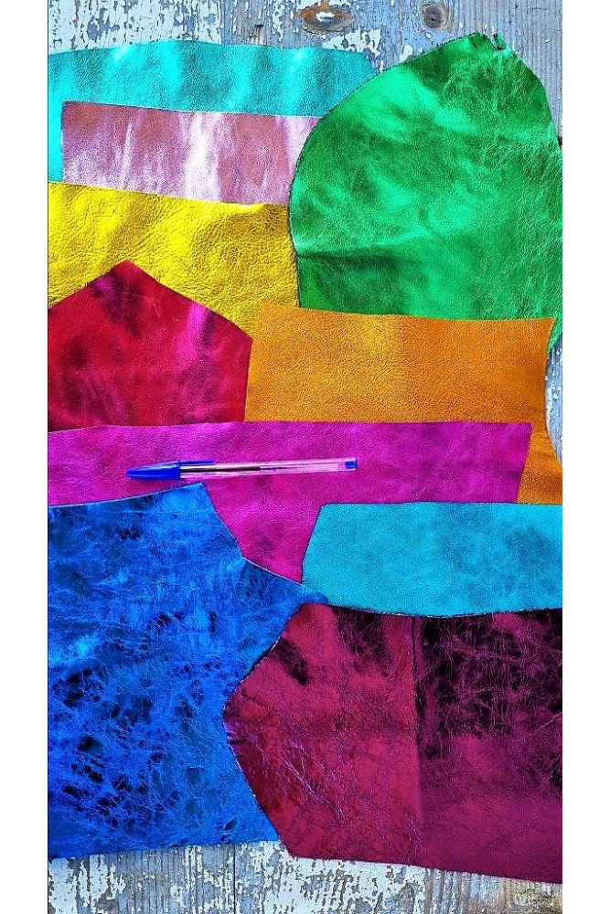 10 Selected leather scraps, METALLIC...