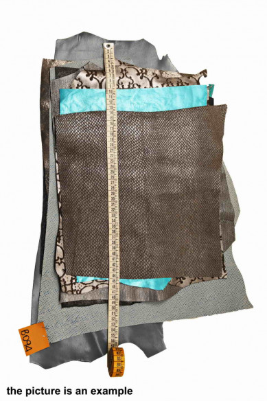 Scampoli di pelli miste, BLU e GRIGIO stampe, colori e rifinizioni varie  0,500 kg- 0,750 kg- 1 kg- 2 kg