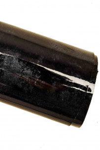 PELLE di VERNICE nera con... 2