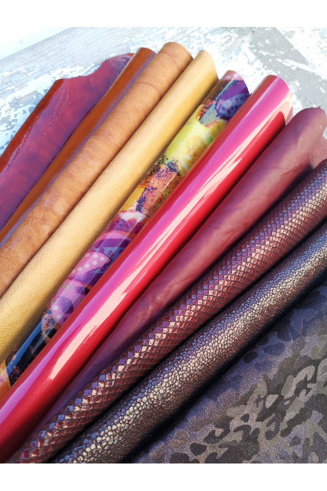 10 Selected leather scraps, YELLOW,...