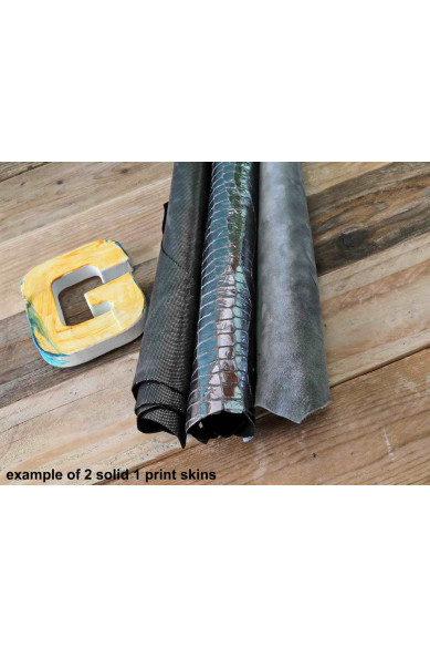3 Pelli intere casuali colori NERO e GRIGIO, stampate e/o tinta unita, scamosciate, metallizzate, combinazione da scegliere