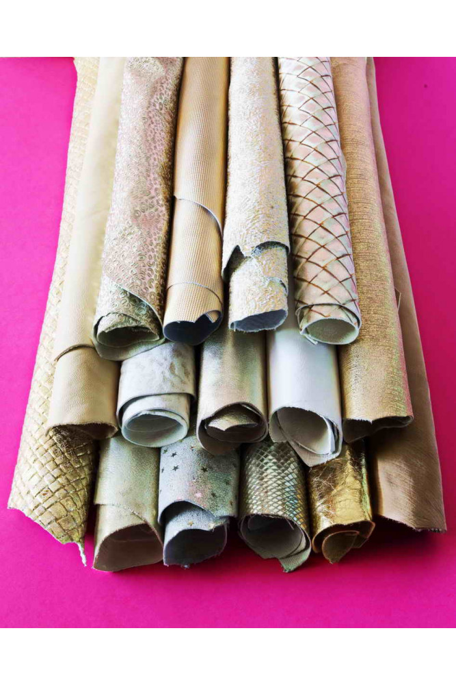 3 random leather skins, Platinum,...