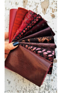 10 Selected leather scraps,...