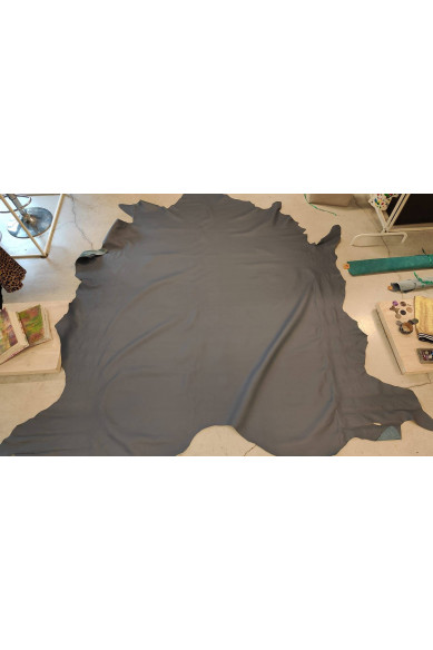 UPHOLSTERY italian genuine leather cow  hides for furnitures, sofas, cars and yachts, also handbags