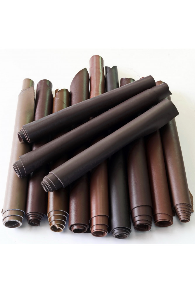 Scampoli di pelle di vitello liscio...