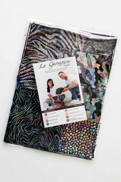 Sacchetto di ritagli di pellami stampa OLEOGRAFICA, mix di fantasie, scelta casuale     0,250 kg