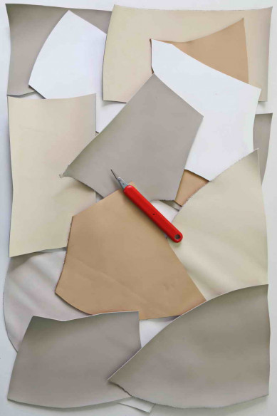 SMOOTH calf SCRAPS bag, solid color different tones of white cream beige, finishings various from 1.0 to 1.3 mm(2-3 oz)   1 lbs