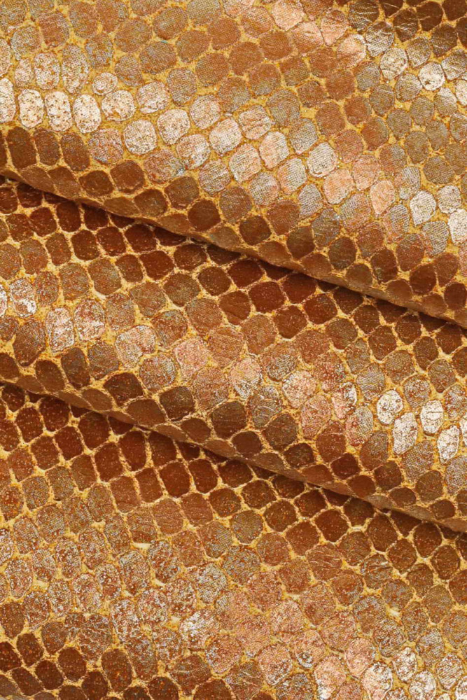 Pellame STAMPATO PITONE cuoio...