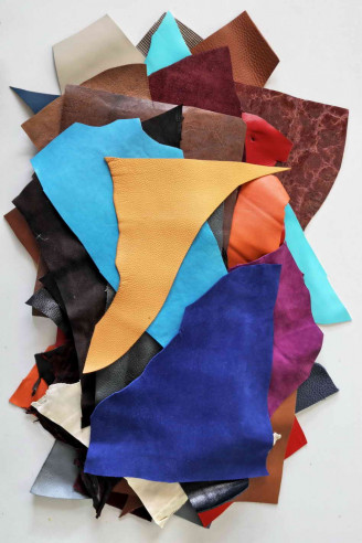 Sacchetto di ritagli di pellami di...