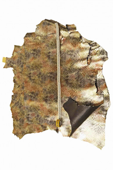 Pellame STAMPATO coccodrillo multicolor, capra laminata motivo animalier, pelle lucida un po' rigida