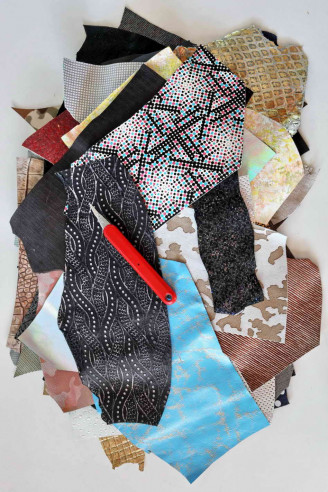 Sacchetto di ritagli di pellami di...