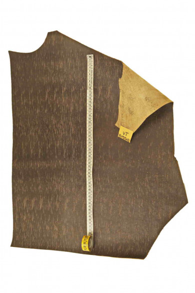 Pellame VINTAGE marrone, vitello stampa laser a righe, pelle sportiva semi lucida rigida