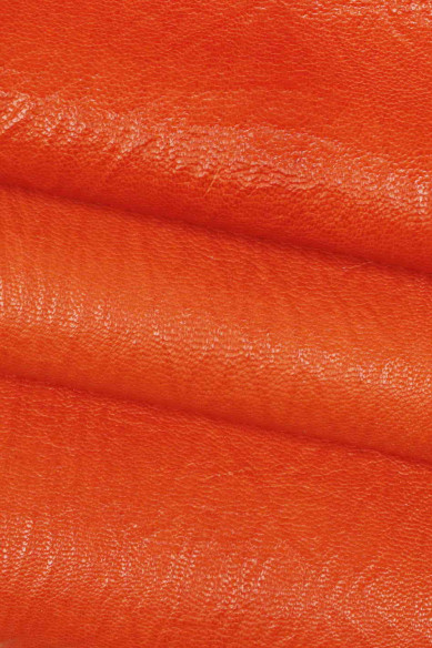 Red dark green VINTAGE leather skin, sporty printed goatskin, soft embossed wrinkled skin