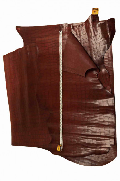Pellame stampato coccodrillo BORDEAUX, vitello lucido motivo animalier, pelle rigida stampa cocco