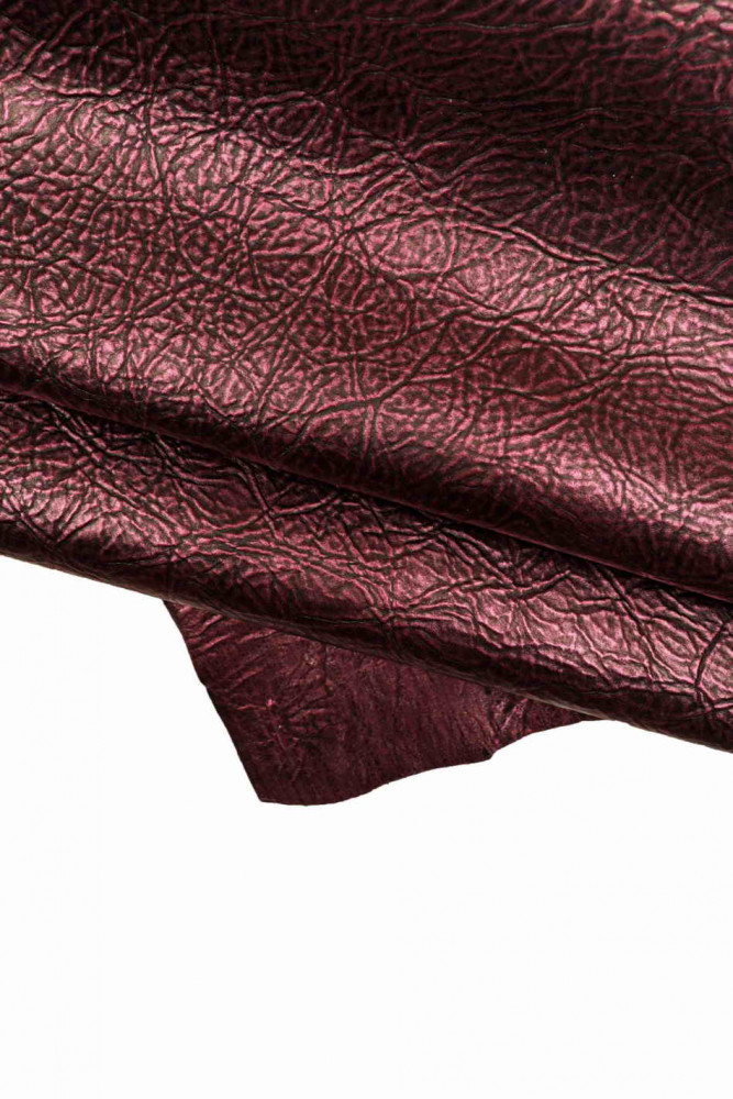 Metallic PRINTED leather skin, black plum purple wrinkled goatskin, sporty sligthly stiff hide
