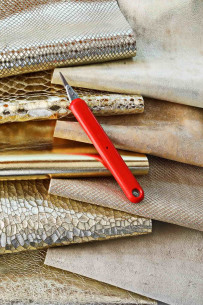 Scampoli di pelle miste... 2