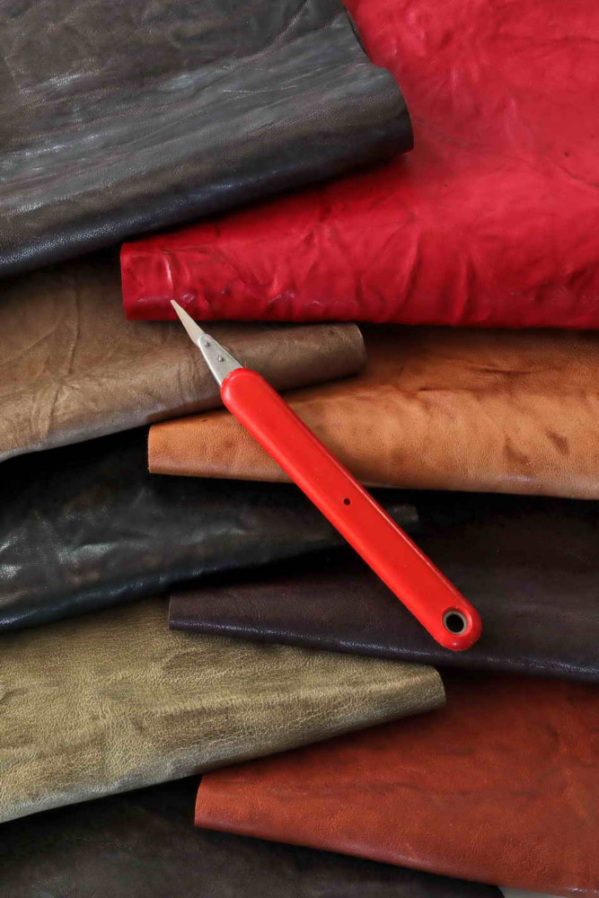 LEATHER scraps - WRINKLED WASHED,...