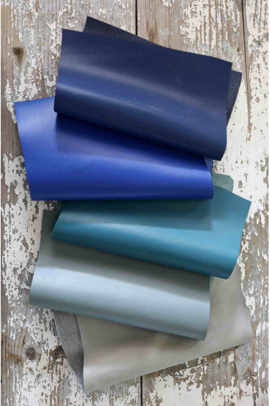 5 Ritagli di pellami unici selezionati, pezzi di pelle di vitello liscio assortimento nei toni del BLU come da foto