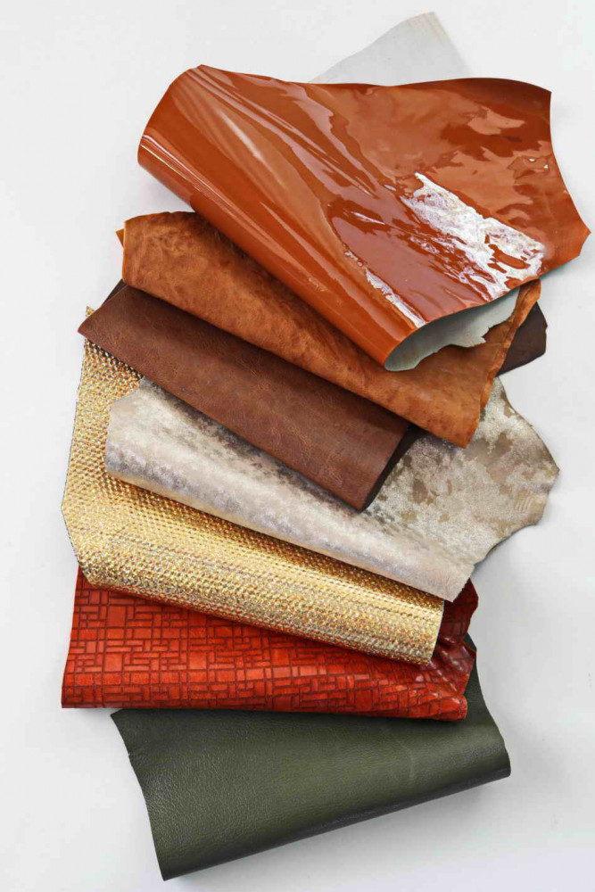 7 Selected leather scraps, warm...