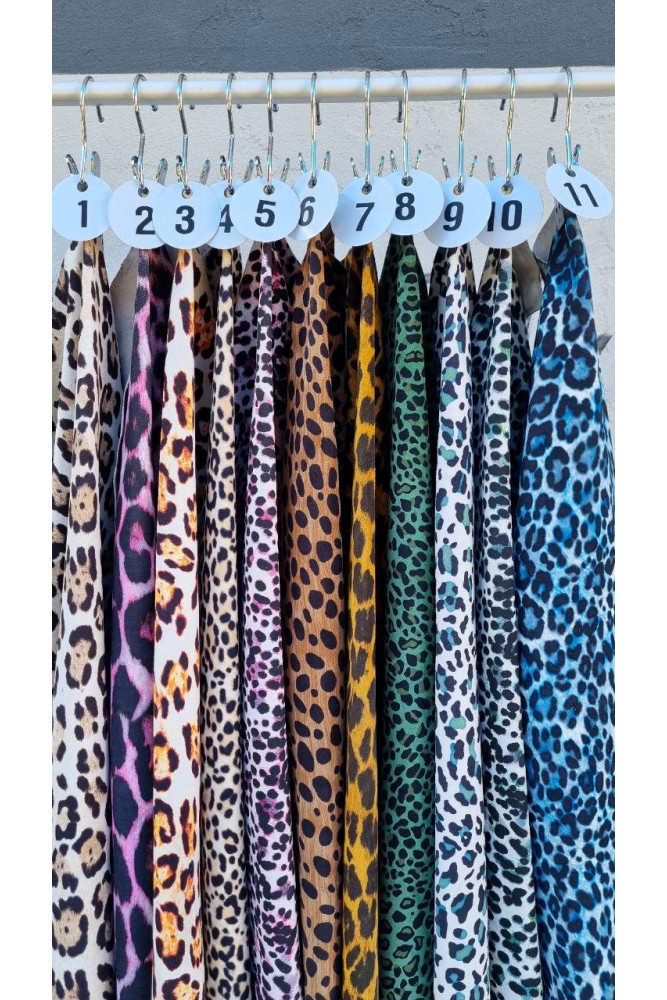 Video Listing - Leopard printed leather hides        VD11