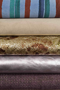 Set of MIXED leather skins,... 2