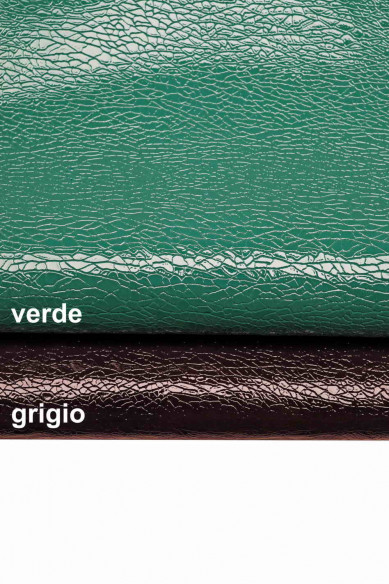 Pelle VERNICIATA verde petrolio e grigio scuro, pellame di vernice stampa simil crackle, vitello lucido morbidezza media