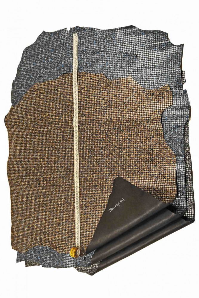 PIED de poule textured leather skin,...