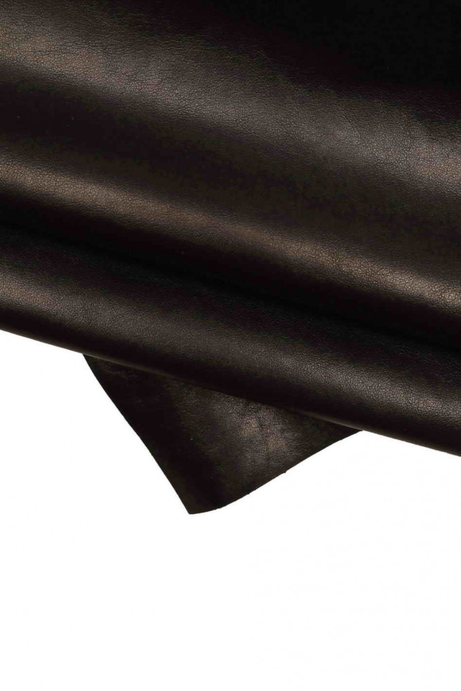 Black SOFT leather hide, glossy slightly wrinkled cowhide, sporty calfskin with visible veins, 0.8 - 1.0 mm