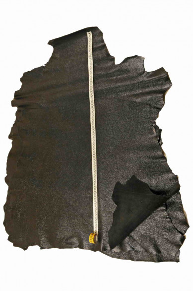 Capra LAMINATA nera con leggerissimi riflessi blu notte, pelle metallizzata effetto stropicciato, pellame nero morbido