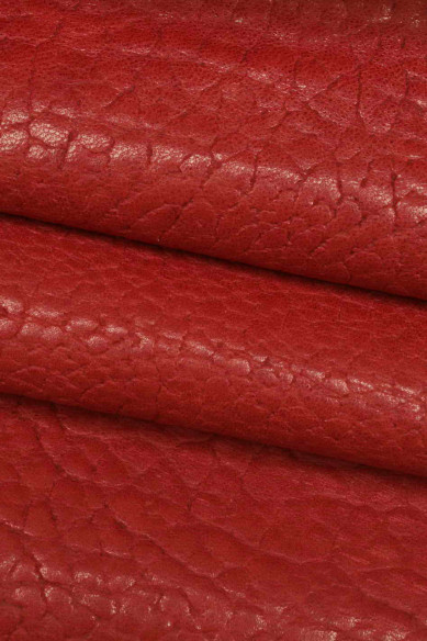 Pellame super VINTAGE rosso bordeaux, pelle sportiva con grana elefante, capra lucida con chiaro scuri