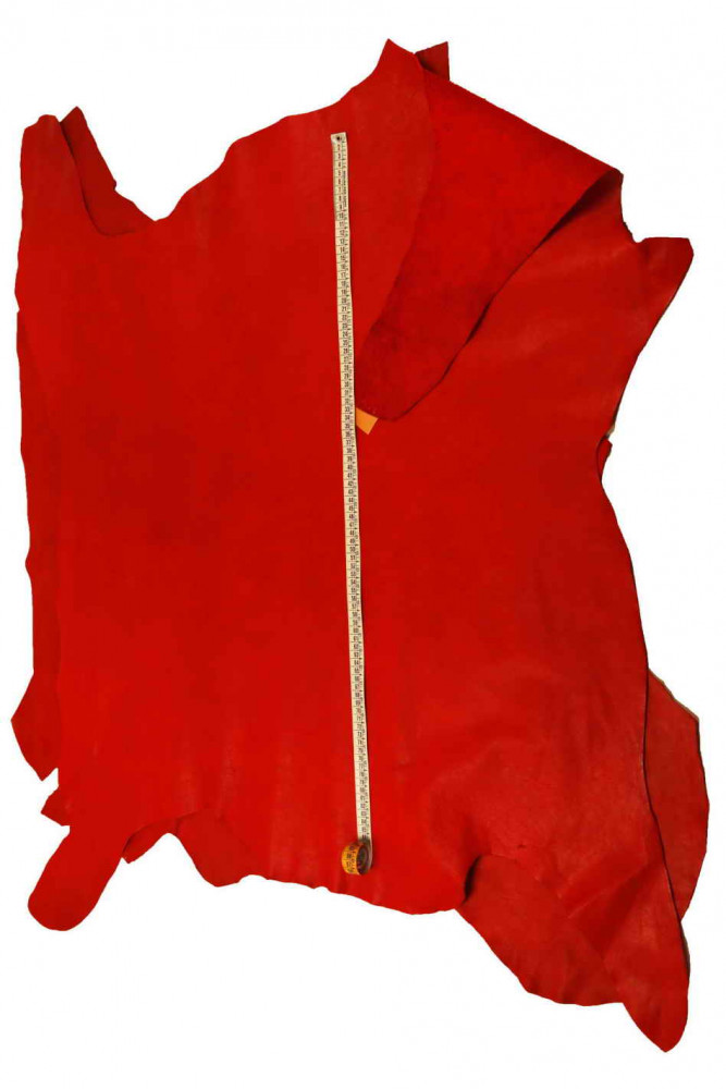 Red SPORTY leather hide, wrinkled...