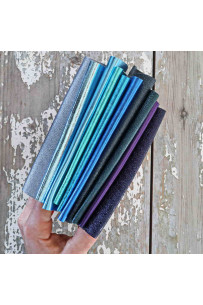 10 Ritagli di pelle blu... 2